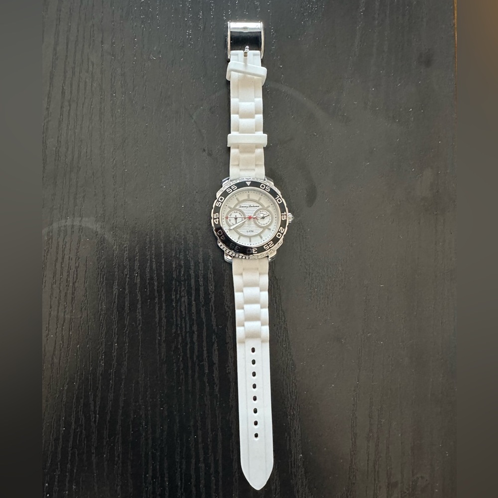 TOMMY BAHAMA WHITE STUDDED WATCH